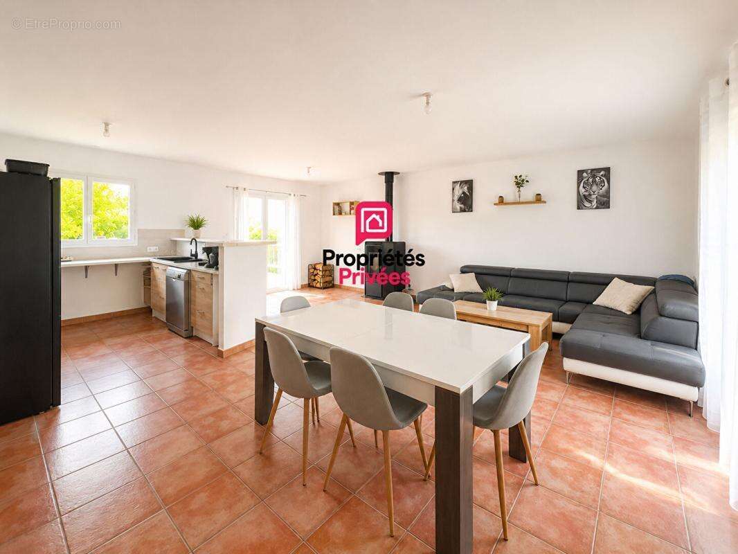 Maison de plain-pied, 3 chambres, jardin - photo 2