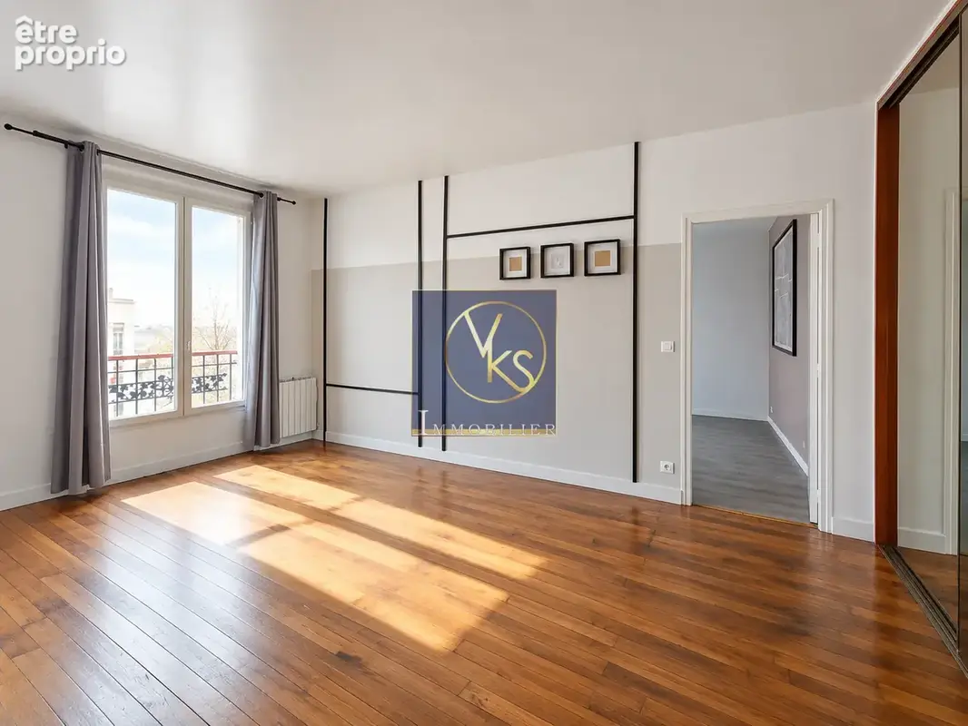 Appartement à PARIS-19E