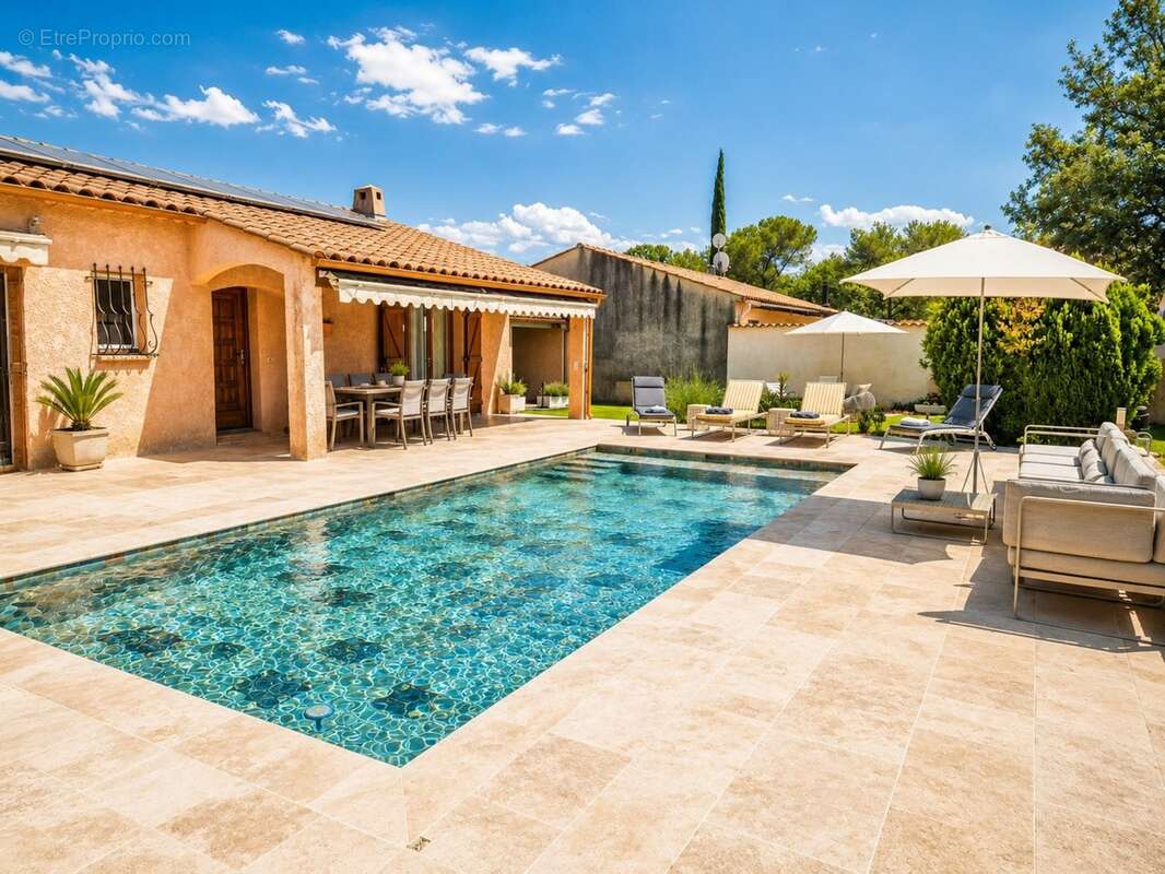 A vendre, Villa, 120 m², Piscine, Tourrettes, 83440, Var - photo 2