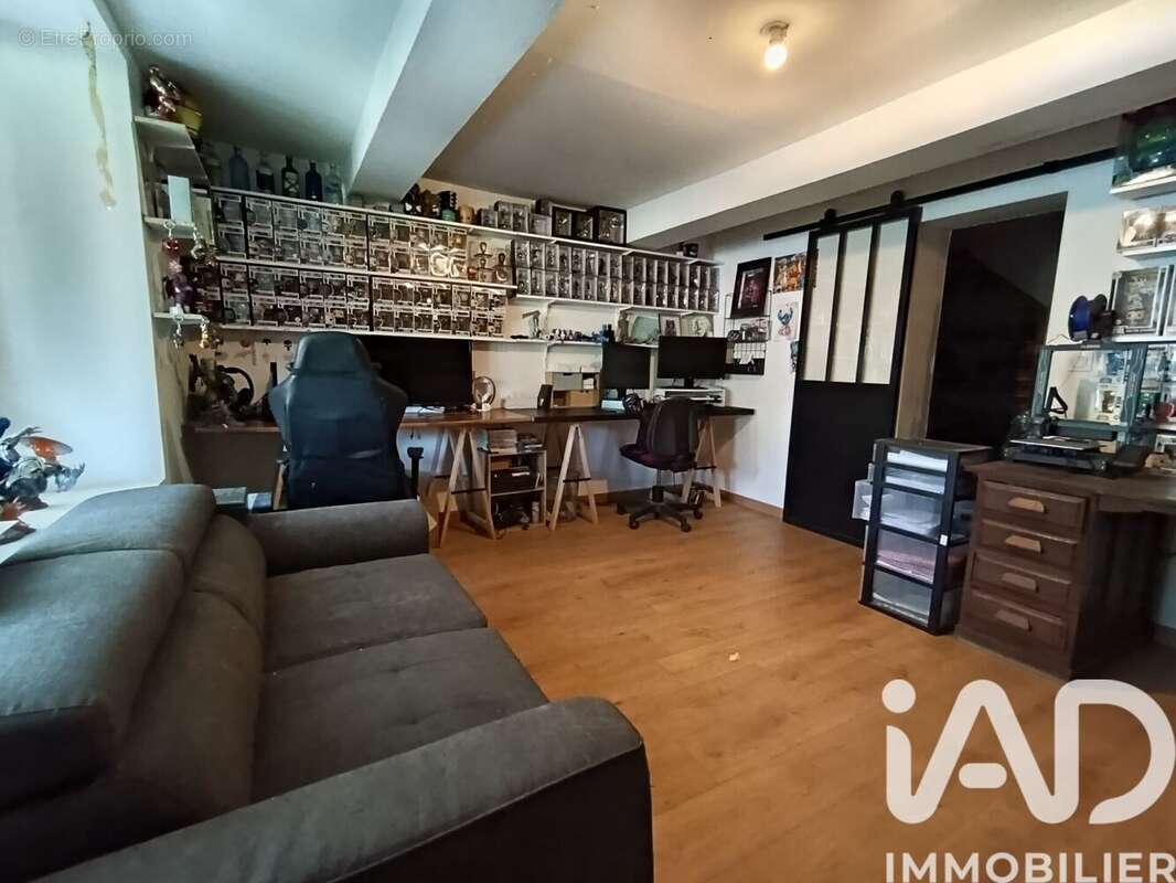 Maison 193 m² à Secheval  - photo 7
