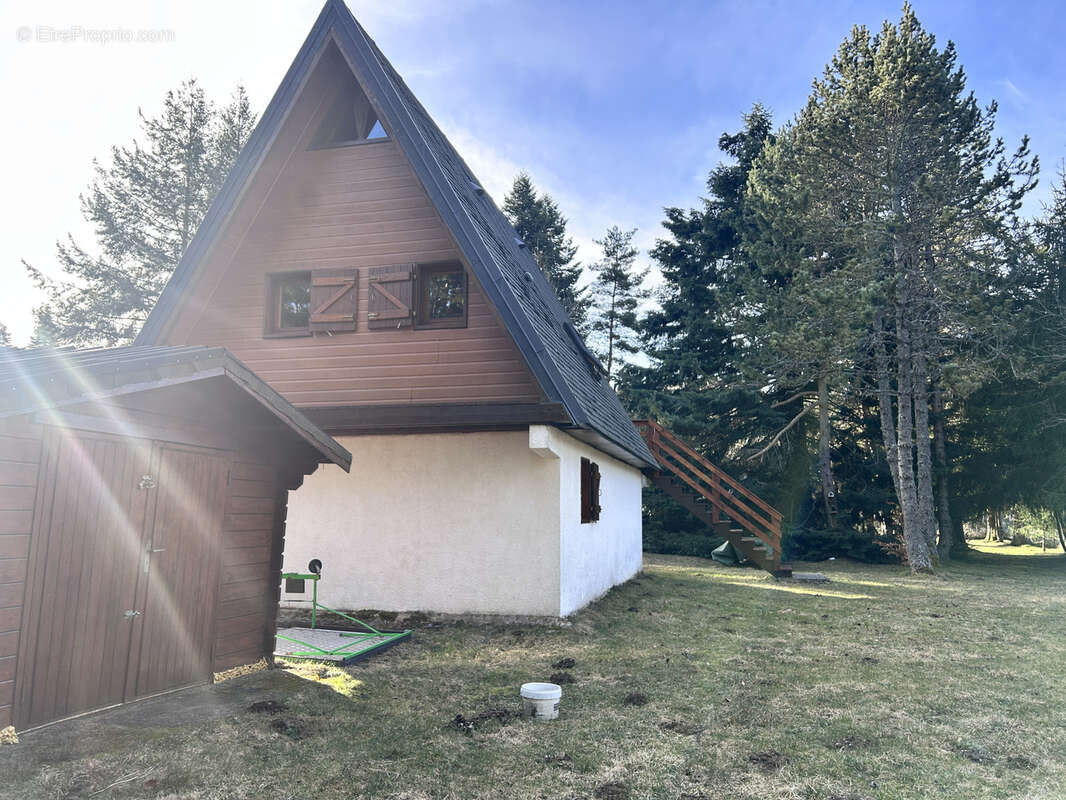 Maison à SAINT-SAUVEUR-CAMPRIEU