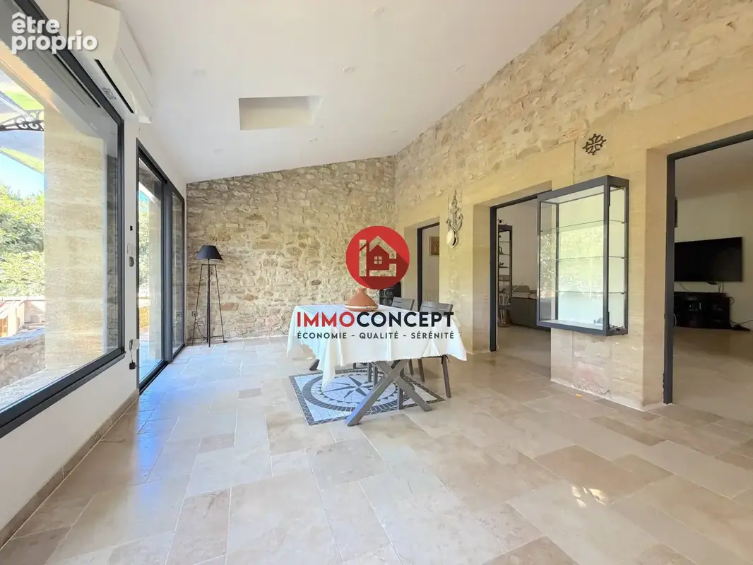Maison 8 pièces 196 m² à vendre à Tresques (30330) - photo 6