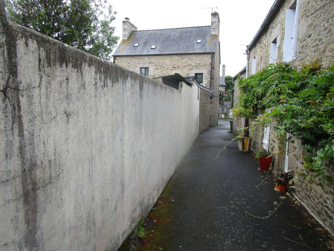Maison à DINAN