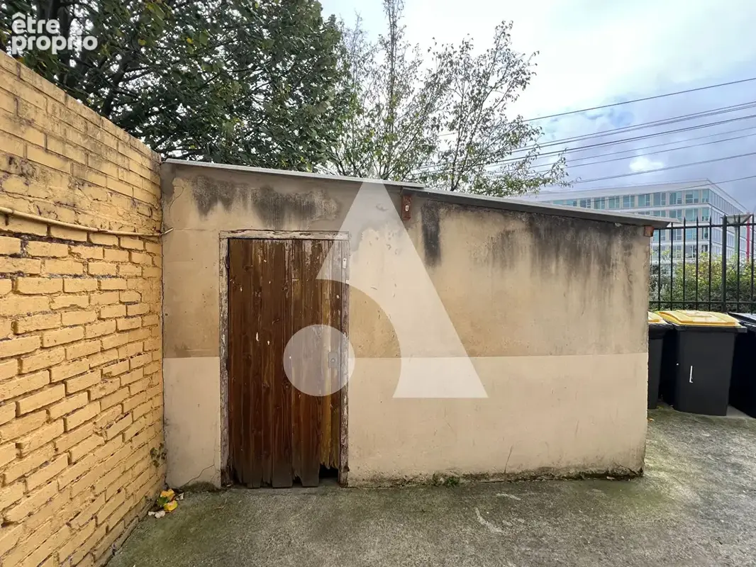 Appartement St Denis 2 pièces 32.5 m2 avec box de stockage - photo 9