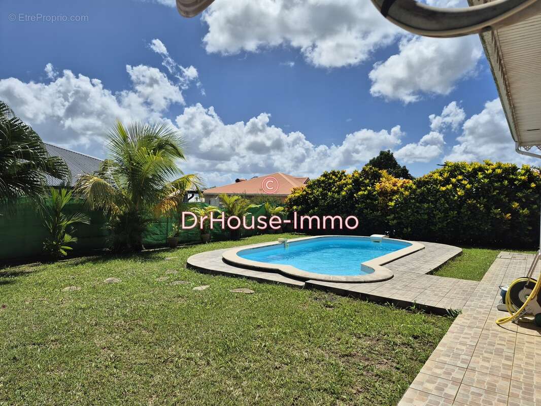 Maison à LE LAMENTIN