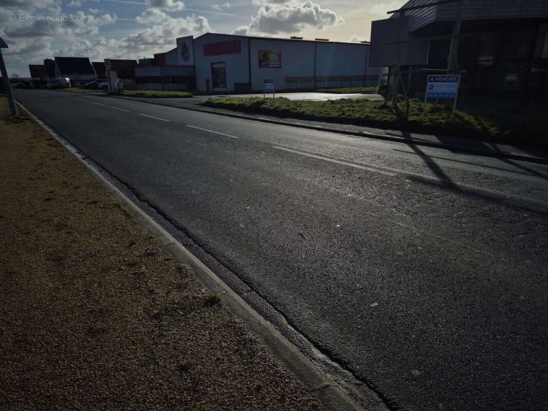 Commerce à LANNION
