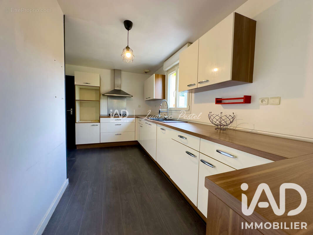 Maison 97 m² à Grisolles  - photo 6
