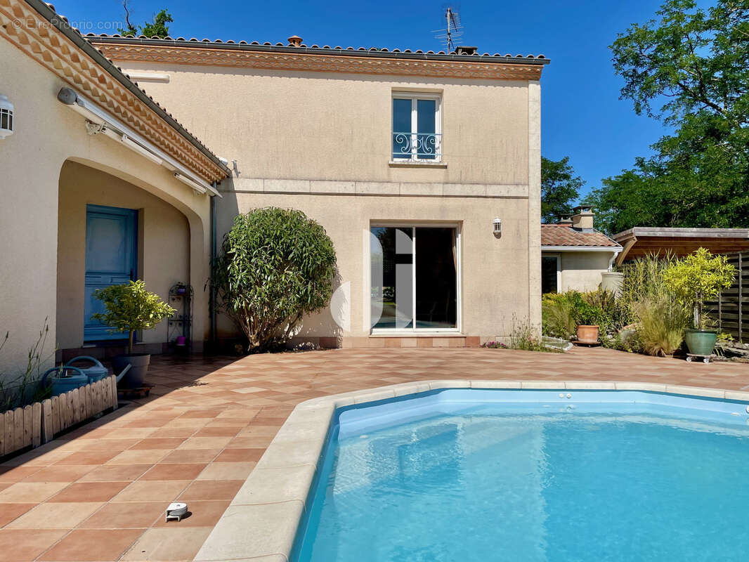 Maison à GRADIGNAN