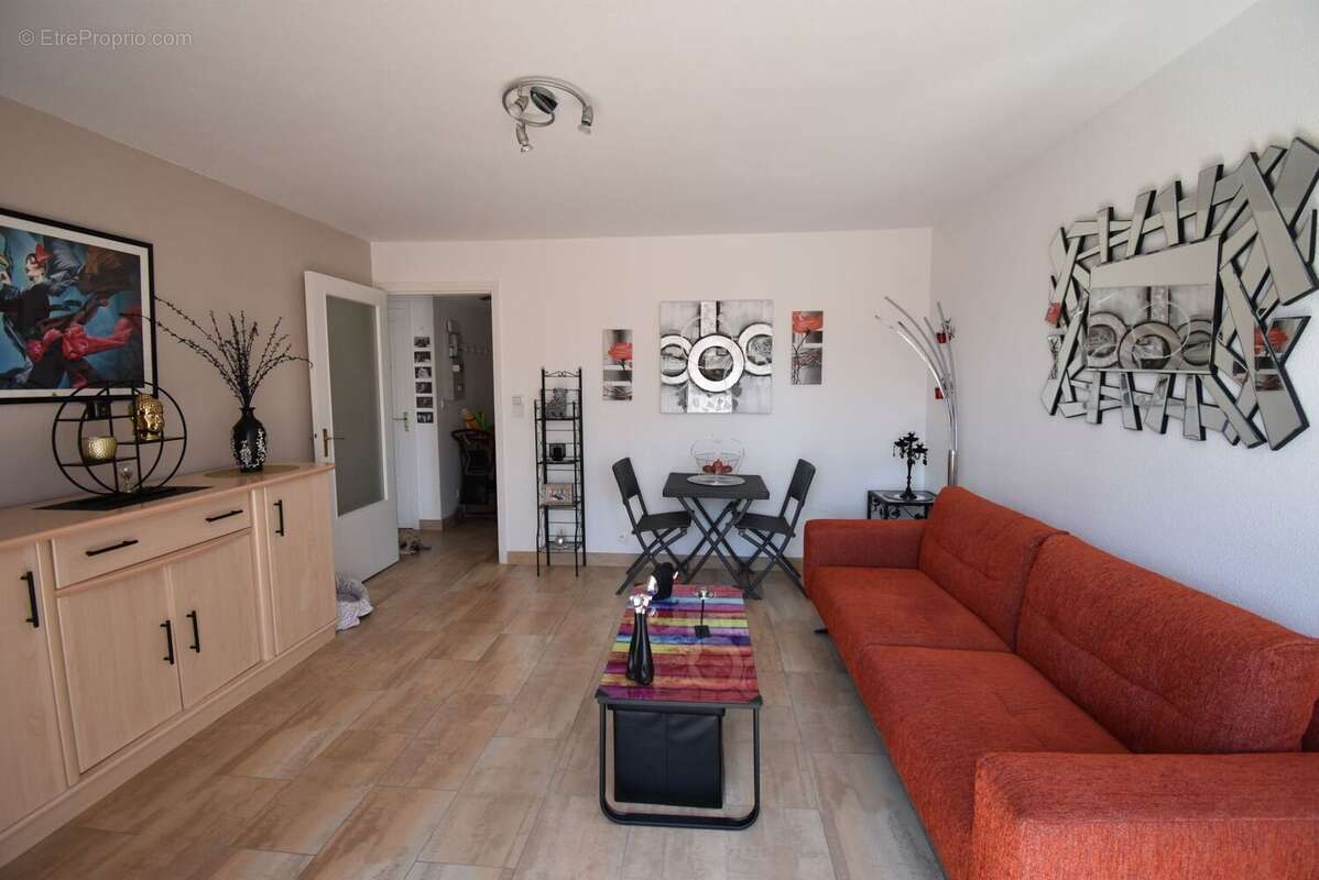 Appartement à SAINT-RAPHAEL