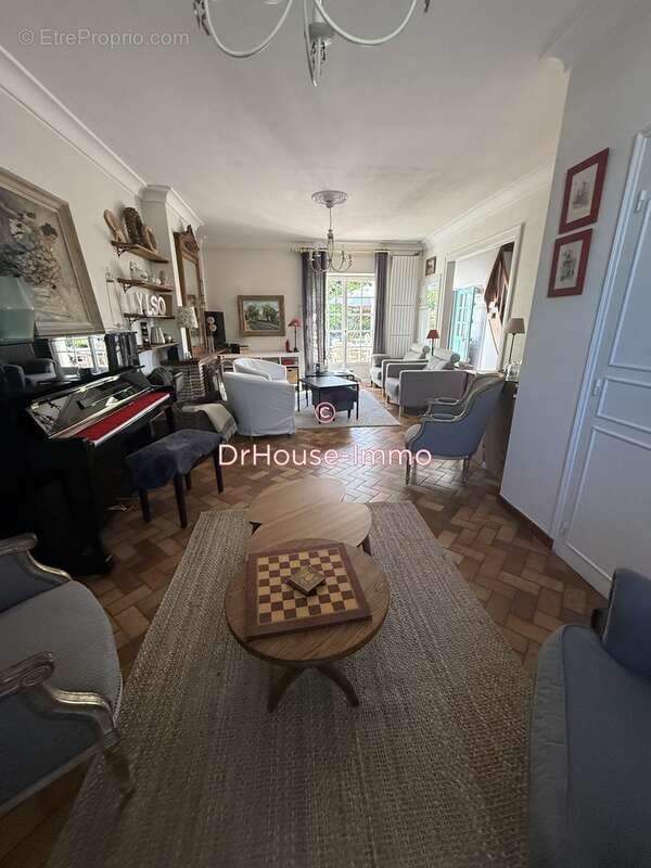 Maison à CHATEAUROUX