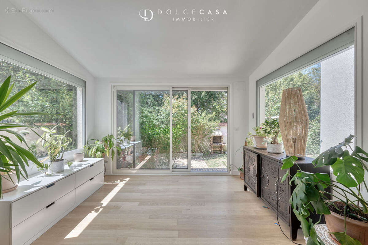 Maison à NOGENT-SUR-MARNE