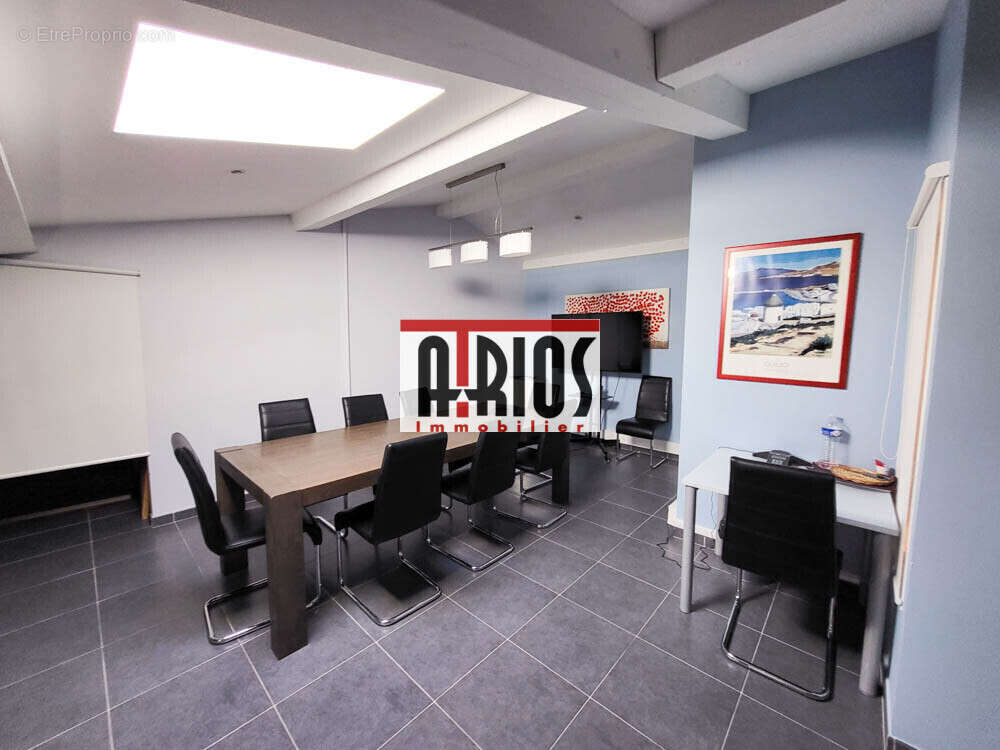 Commerce à SANARY-SUR-MER