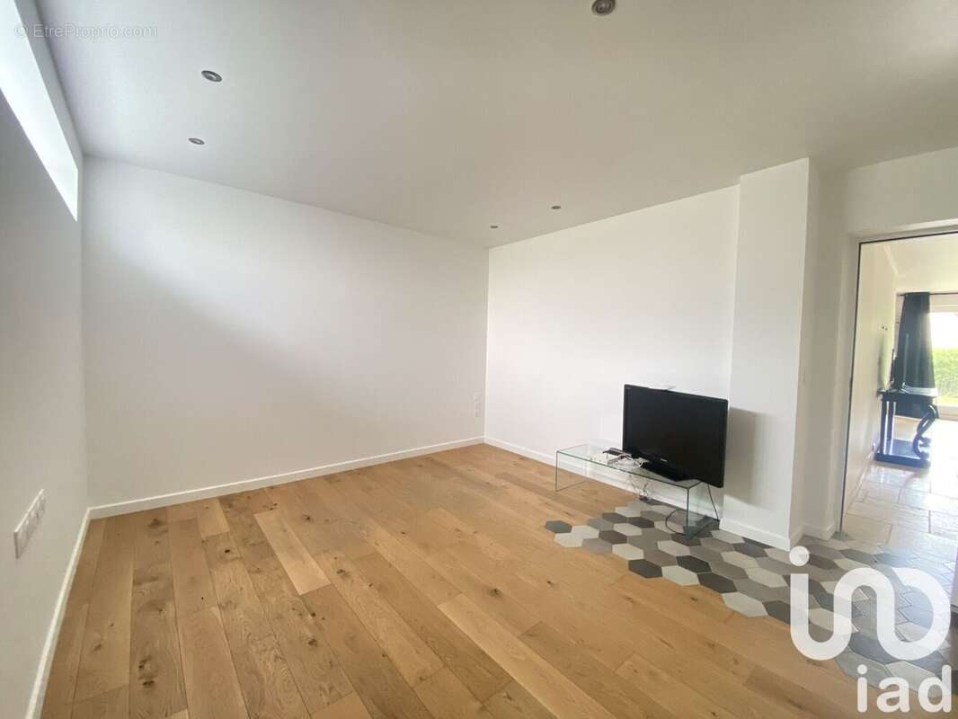 Photo 9 - Maison à GIRONVILLE-SUR-ESSONNE