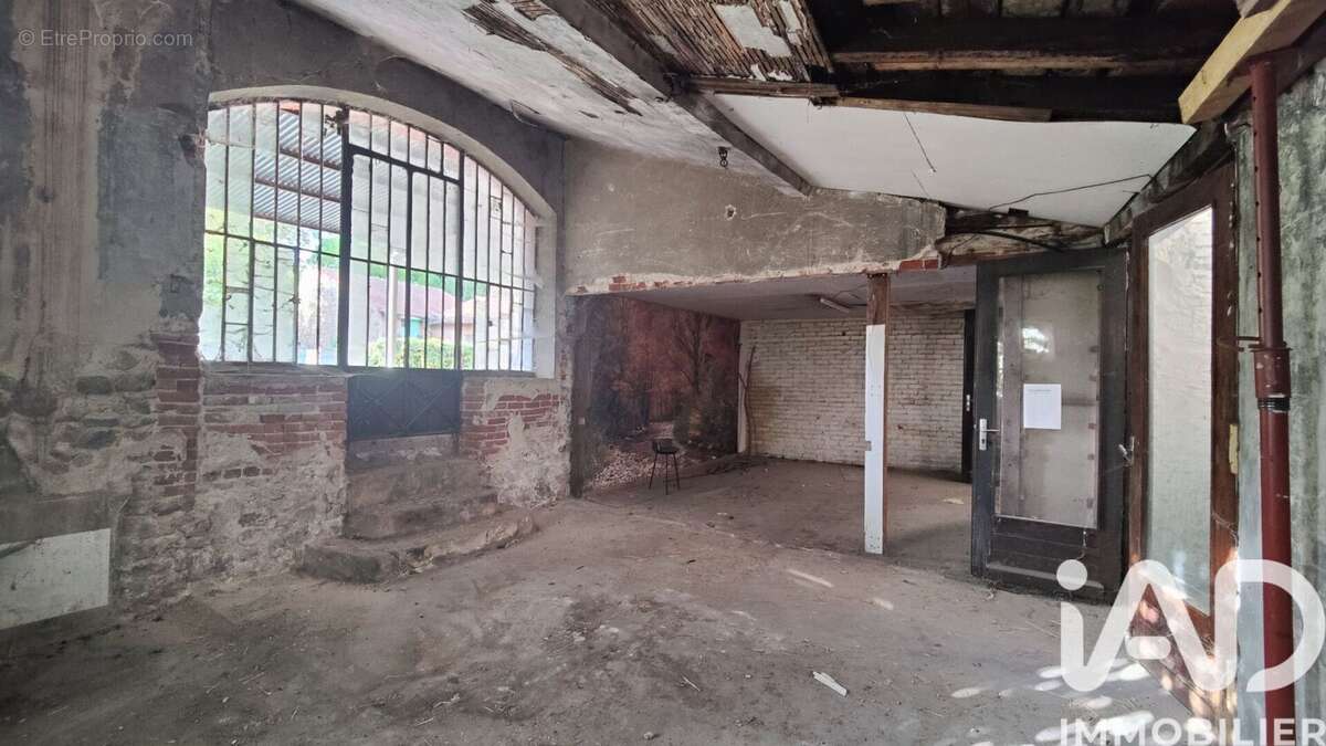 Photo 5 - Appartement à SAINT-JULIEN-MOLIN-MOLETTE