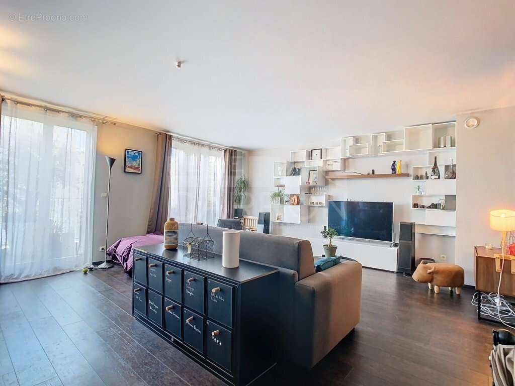 Appartement à LYON-8E