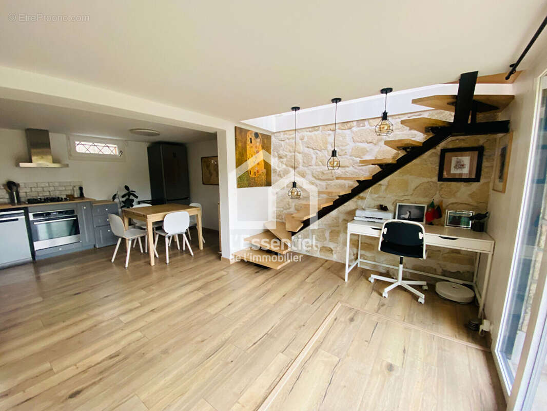 Maison à TRIEL-SUR-SEINE