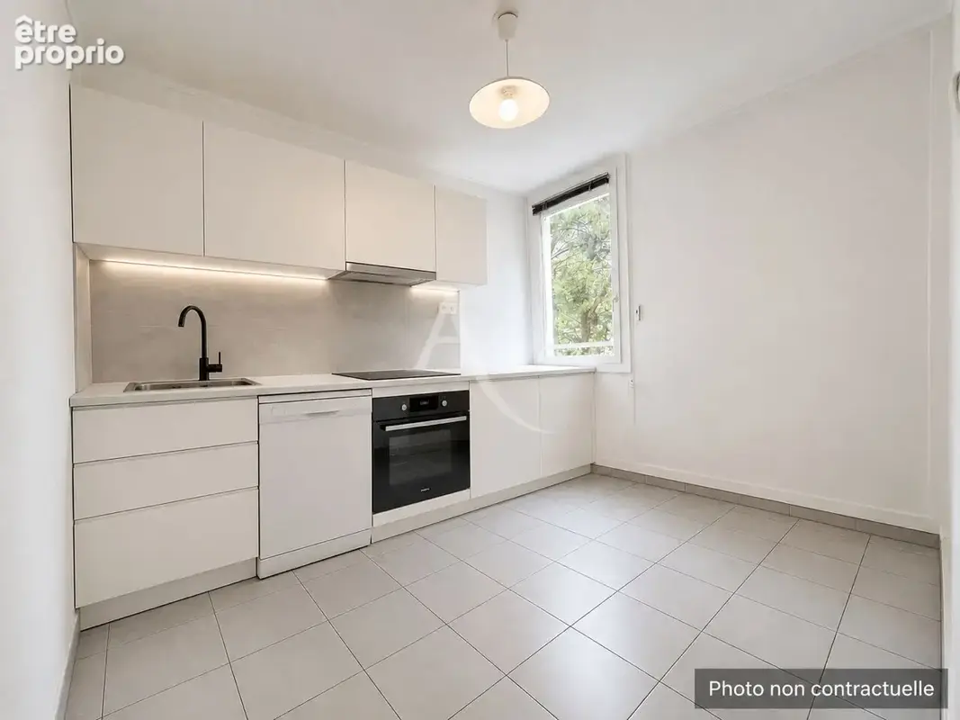 Appartement T3 en rez-de-chaussée avec balcon et vue dégagée - photo 4