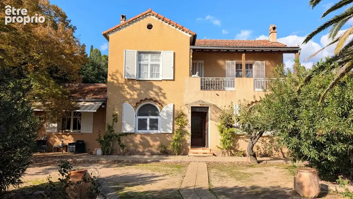 MONTFORT SUR ARGENS : Propriété fort potentiel - photo 1