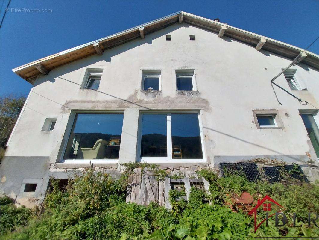 Maison à SERVANCE