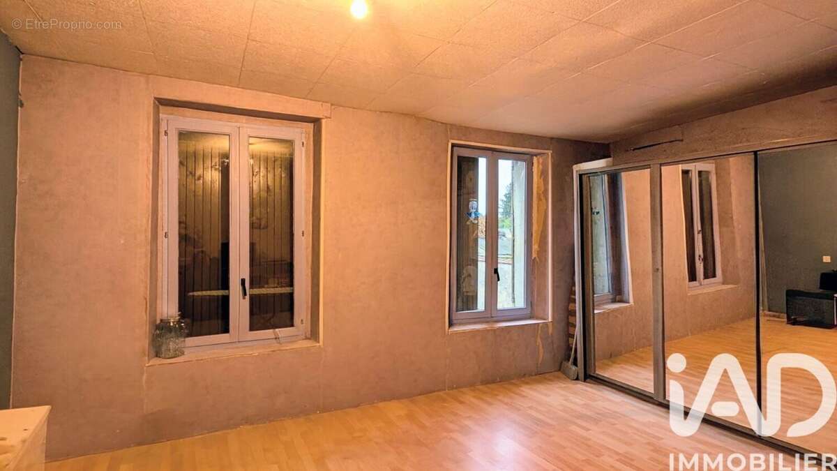 Photo 9 - Maison à NEUILLY-SAINT-FRONT