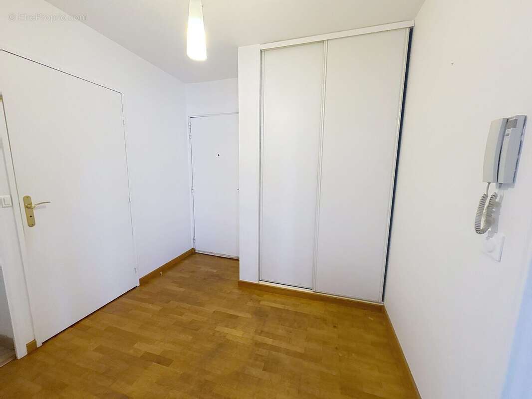 Appartement à SAINT-MAURICE