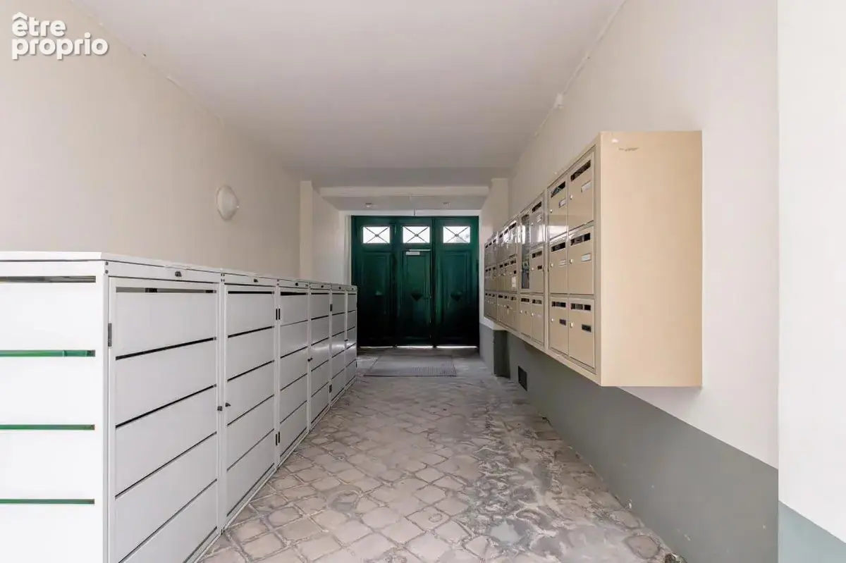 Paris 3 - haut marais -  studio clair et calme vue degagee - photo 6