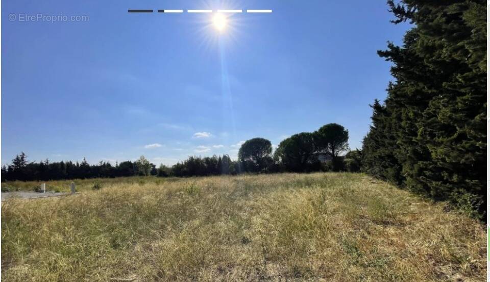 Terrain à LEZIGNAN-CORBIERES