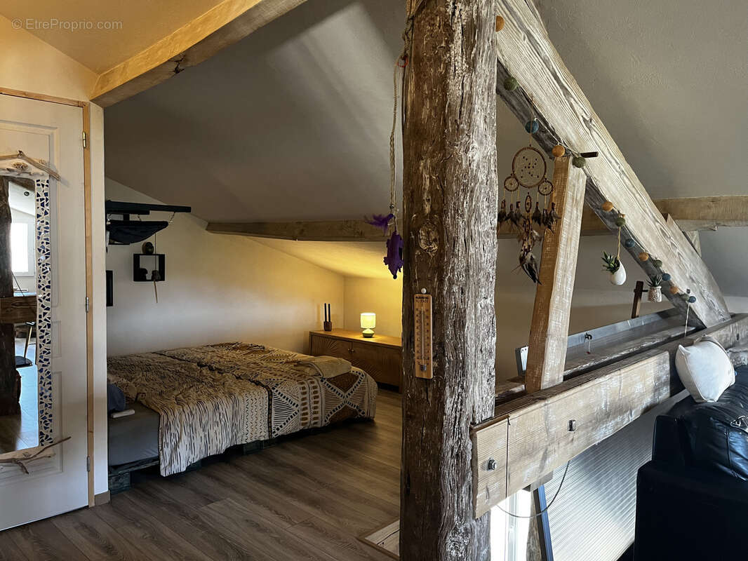 Maison à MIREBEAU