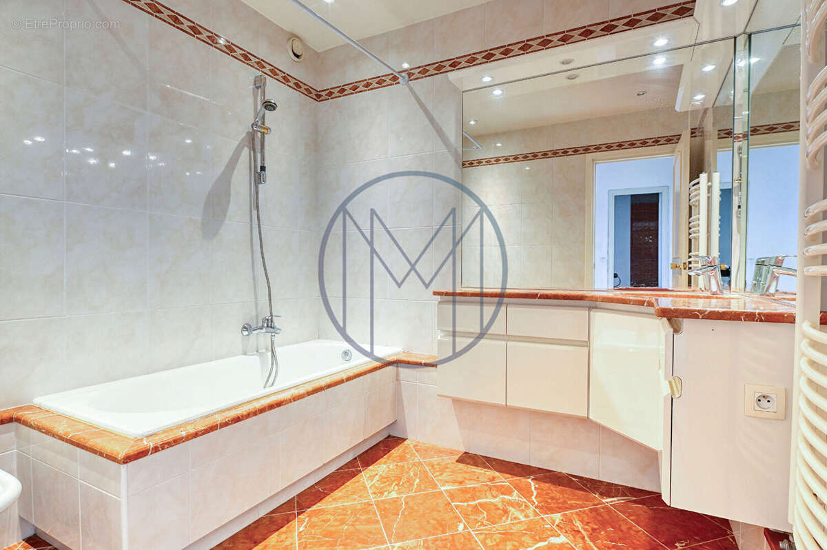 Appartement Versailles 4 pièce(s) 111 m2 - photo 9