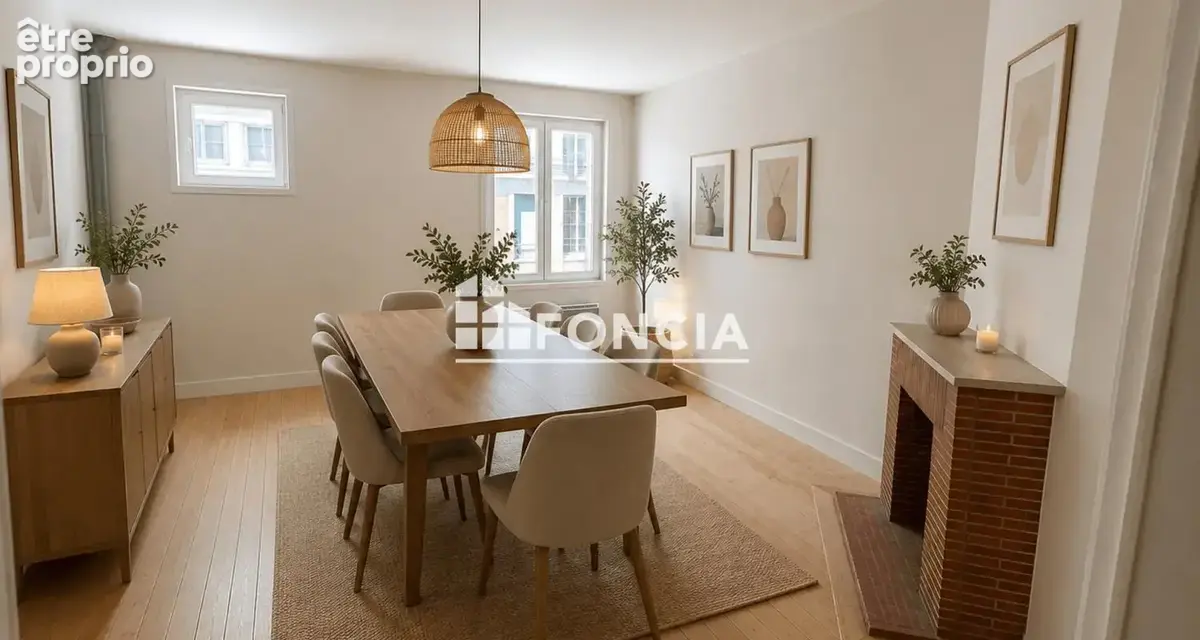  Hyper centre de Lisieux – Appartement de caractère avec ascenseur et énorme potentiel  - photo 4