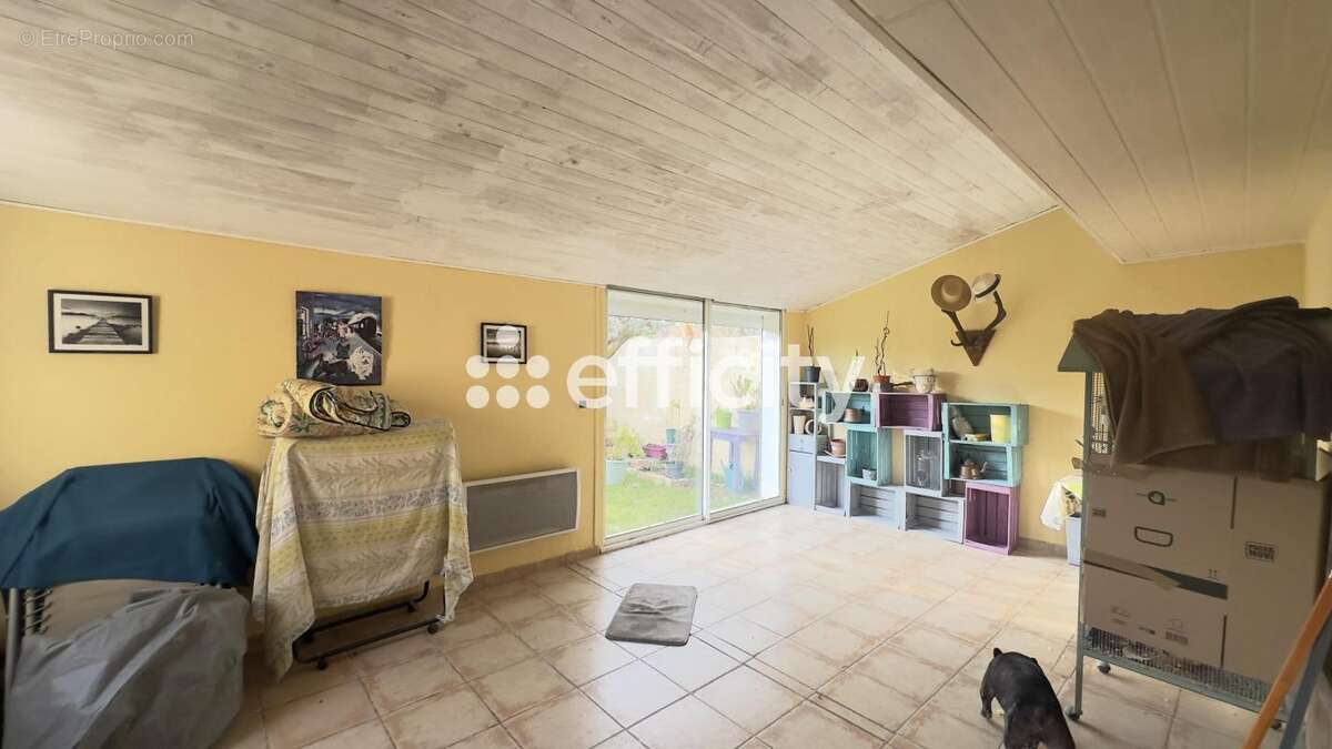 Maison à SERNHAC