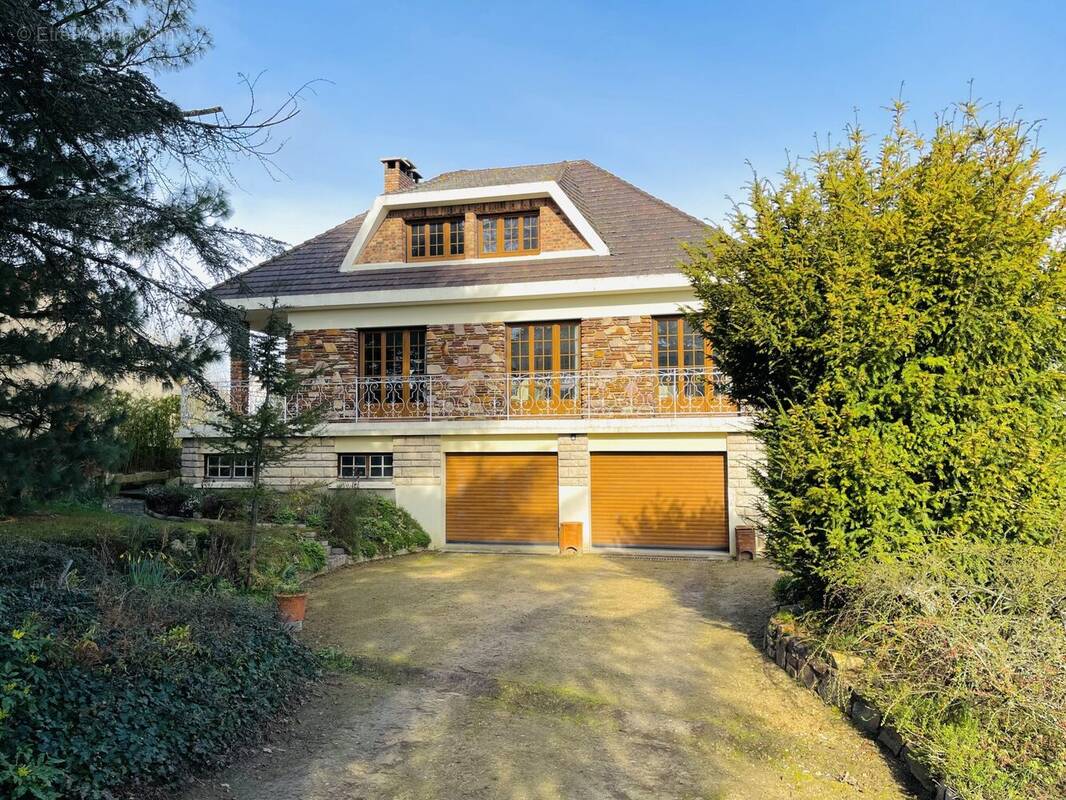 Christine &amp; Marc Stanord Palmer Immobilier - Maison à LA NORVILLE