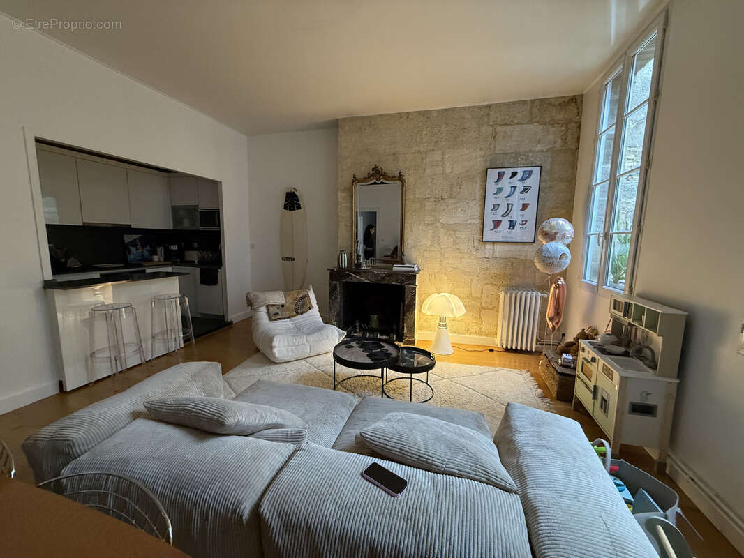 Appartement à BORDEAUX