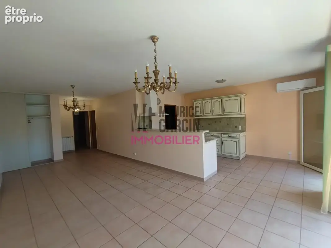 Appartement 81 m² à Pernes-Les-Fontaines  - photo 4