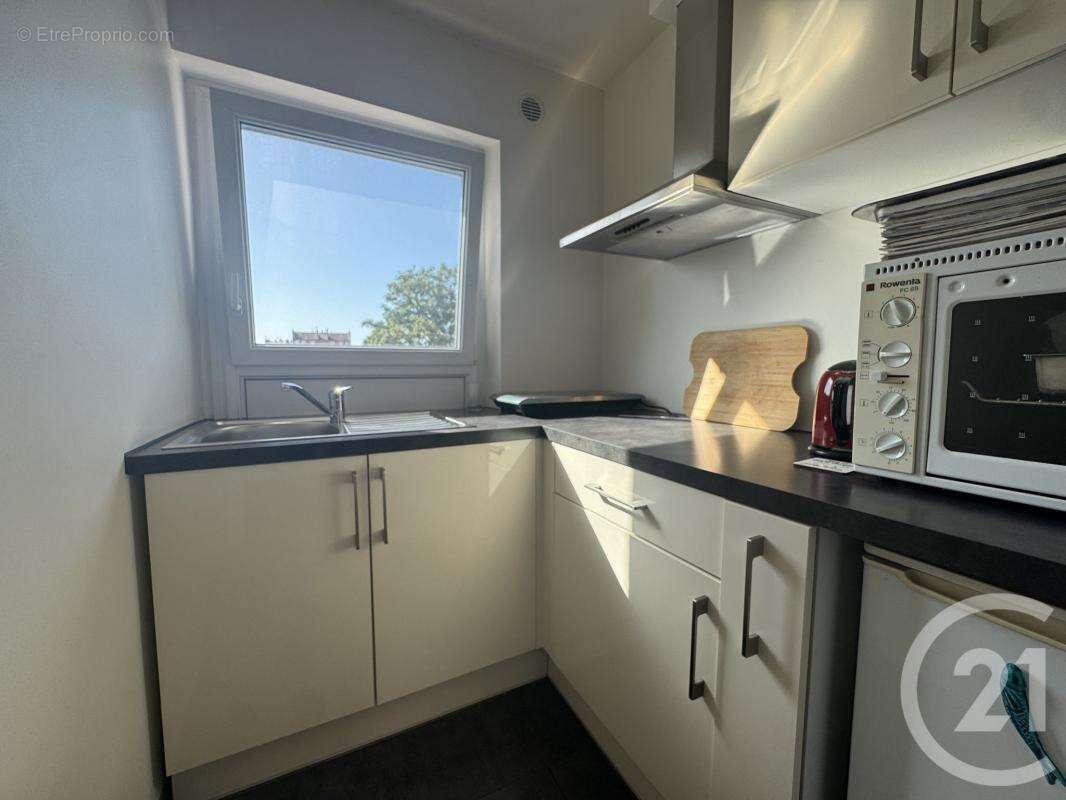 Appartement à FONTENAY-SOUS-BOIS