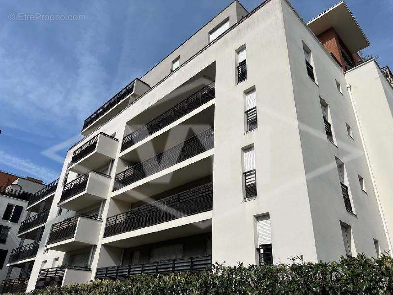 Appartement à BOUSSY-SAINT-ANTOINE