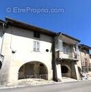 Appartement à SAINT-JULIEN