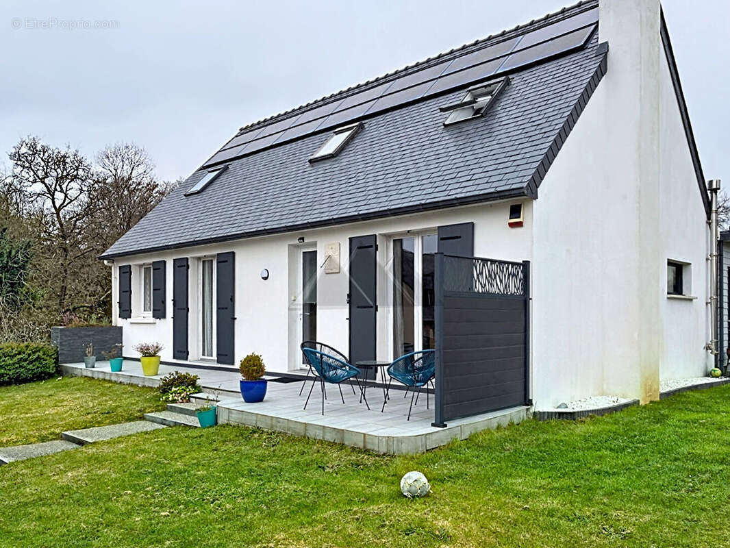 Maison à BOHARS
