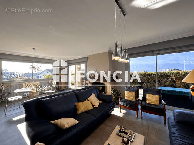 Maison à BRISON-SAINT-INNOCENT