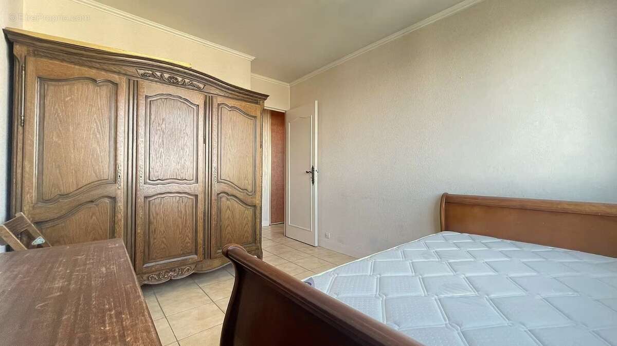 Appartement à vendre 4 pièces VITRY SUR SEINE (94) - photo 11