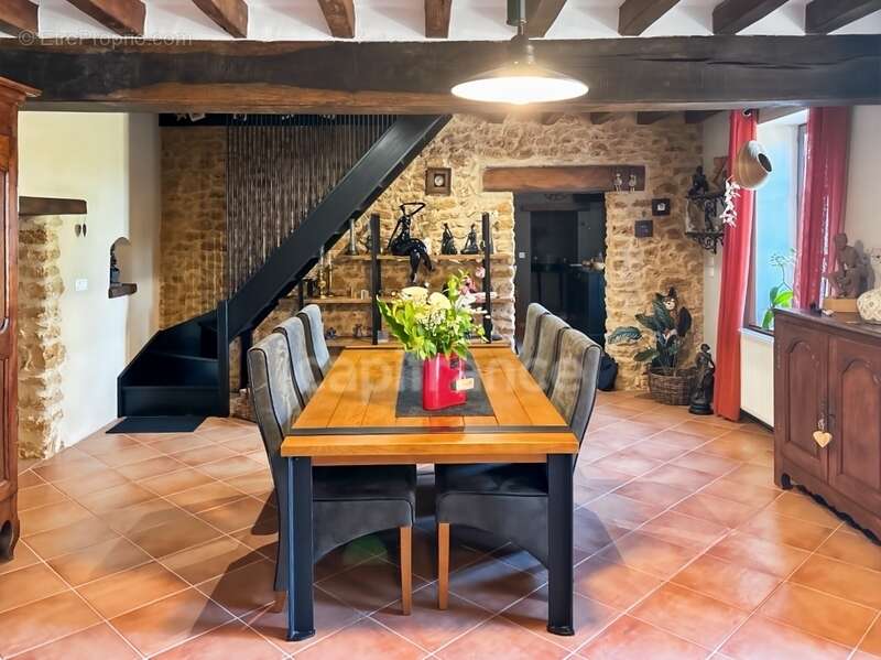 Maison à vendre longère rénovée trois chambres LAVARE (72) - photo 6
