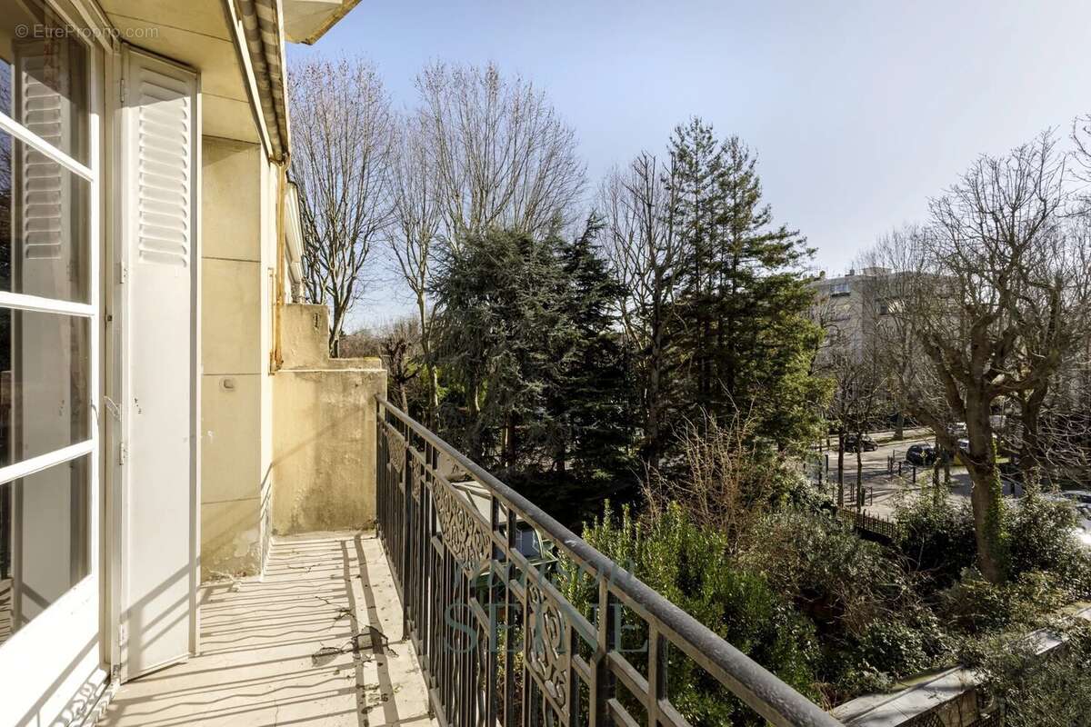 Maison à NEUILLY-SUR-SEINE