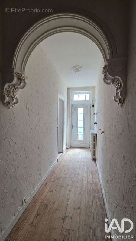 Maison 88 m² à Angouleme  - photo 2