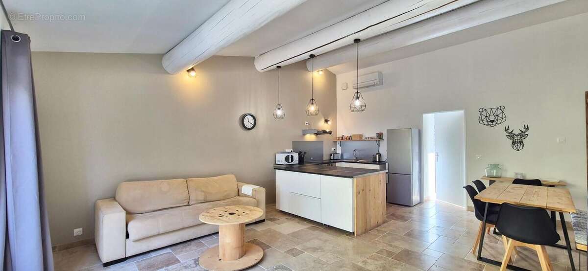 Photo 3 - Maison à LA BASTIDE-DES-JOURDANS