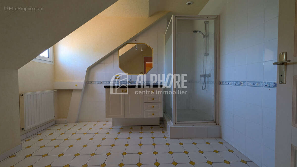 Maison Saint Nazaire 7 pièce(s) 215 m2 - photo 14