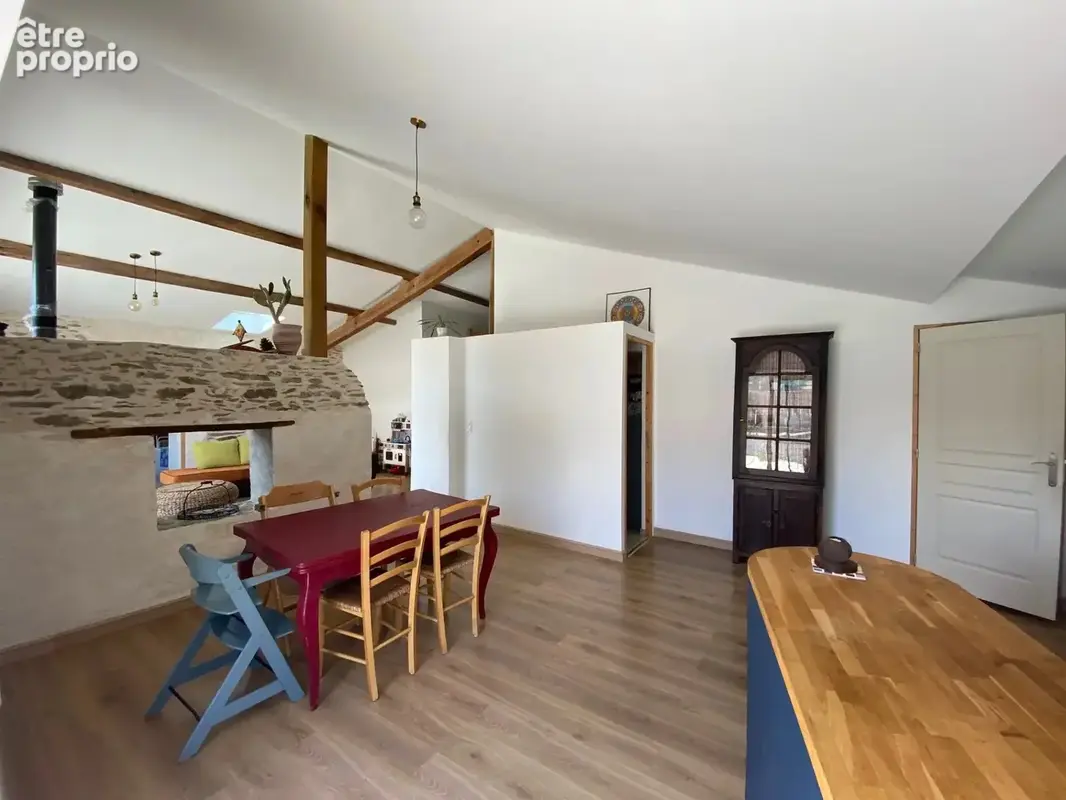 Magnifique grange rénovée à la campagne sur 2800m2 de terrai - photo 3