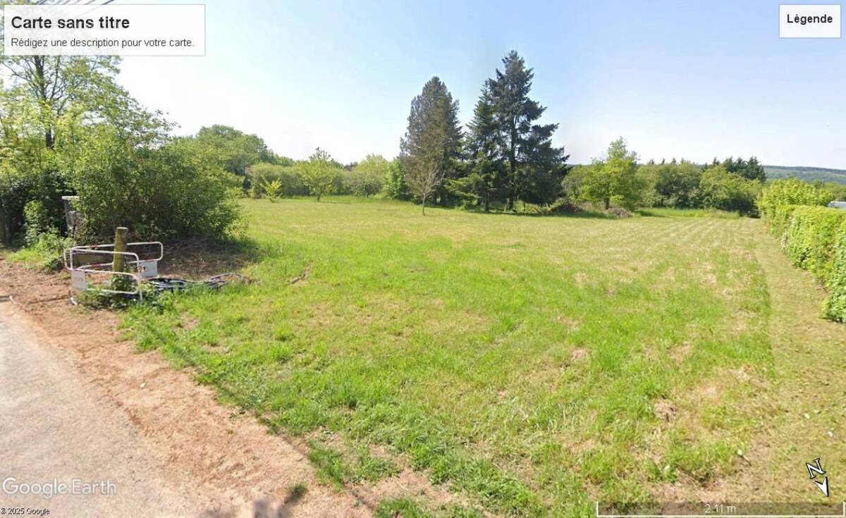 Terrain à SAINT-ETIENNE-DE-VICQ