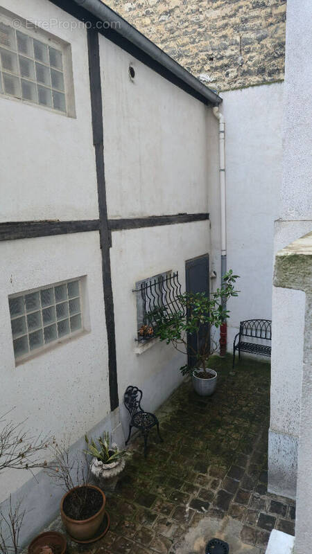 Appartement à CLICHY
