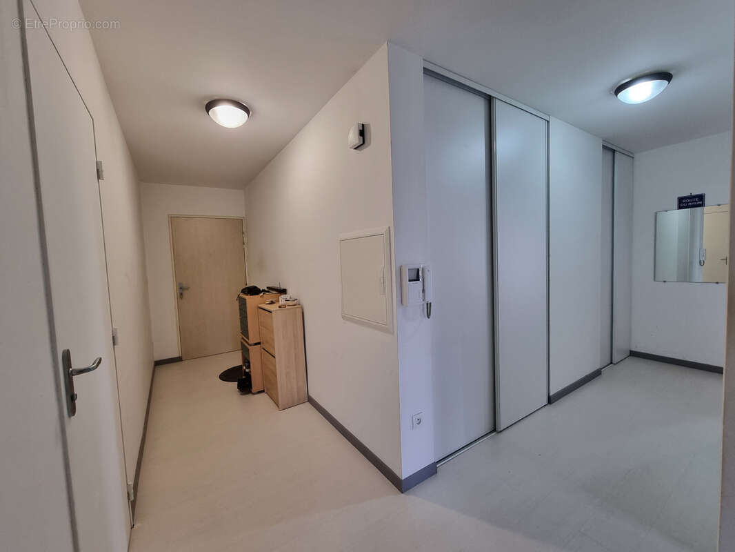 Appartement à SAINT-ERBLON