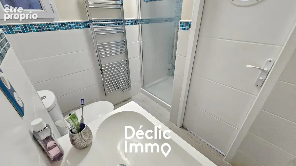 Villa T5 avec piscine et garage - photo 12